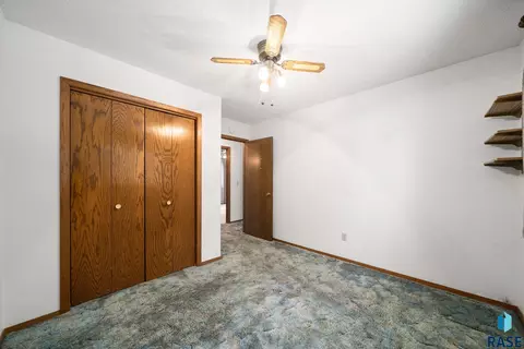 Other - 2104 S Devon Dr, Sioux Falls, SD 57106 photo 2 of 5