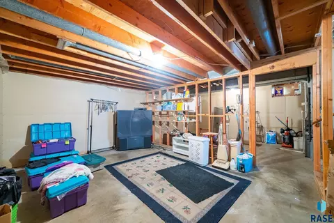 Other - 2104 S Devon Dr, Sioux Falls, SD 57106 photo 4 of 5