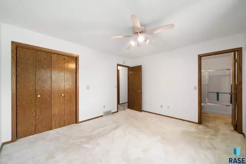 Bedroom - 2104 S Devon Dr, Sioux Falls, SD 57106 photo 1 of 7