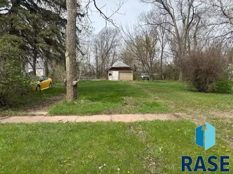310 Elm St, Canova, SD 57321 photo 7