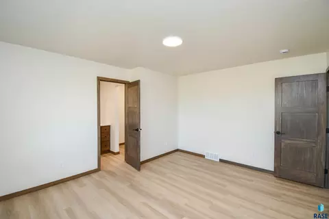 Bedroom - 1818 S Daylight Dr, Sioux Falls, SD 57110 photo 3 of 10