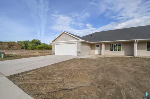 Other - 1818 S Daylight Dr, Sioux Falls, SD 57110 photo 2 of 9