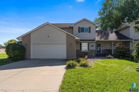 4001 W Newcomb St W, Sioux Falls, SD 57106