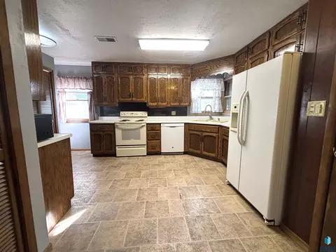 Kitchen - 521 W 2nd Ave, Miller, SD 57362 photo 1 of 6