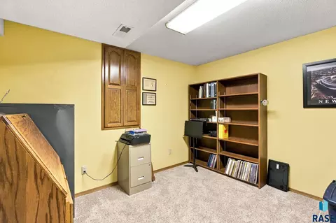 Other - 3304 E Marson Dr, Sioux Falls, SD 57103 photo 5 of 9