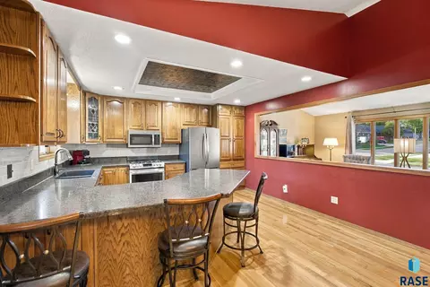 Kitchen - 3304 E Marson Dr, Sioux Falls, SD 57103 photo 1 of 3