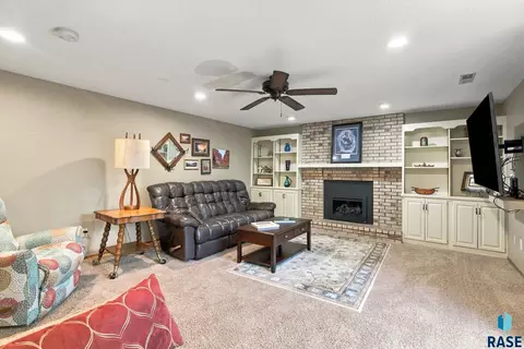 Other - 3304 E Marson Dr, Sioux Falls, SD 57103 photo 4 of 9