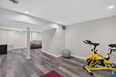 Other - 3108 E 19th St, Sioux Falls, SD 57103 photo 11 of 19
