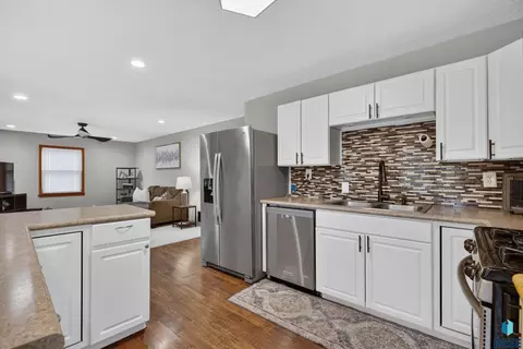 Kitchen - 3108 E 19th St, Sioux Falls, SD 57103 photo 7 of 7