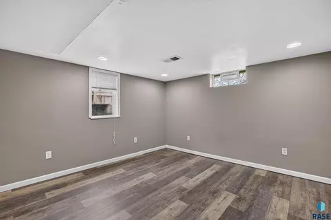 Other - 3108 E 19th St, Sioux Falls, SD 57103 photo 18 of 19