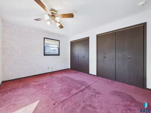 Bedroom - 25761 Lindbergh Ave, Renner, SD 57055 photo 1 of 8