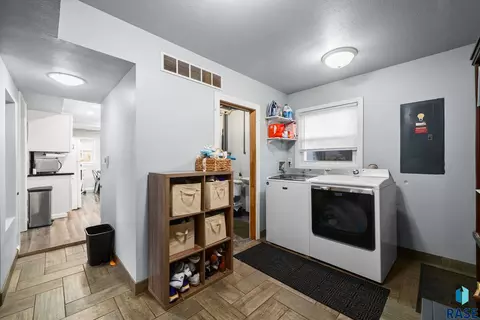 Other - 3904 E 21st St, Sioux Falls, SD 57103 photo 7 of 8