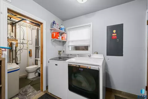 Other - 3904 E 21st St, Sioux Falls, SD 57103 photo 8 of 8