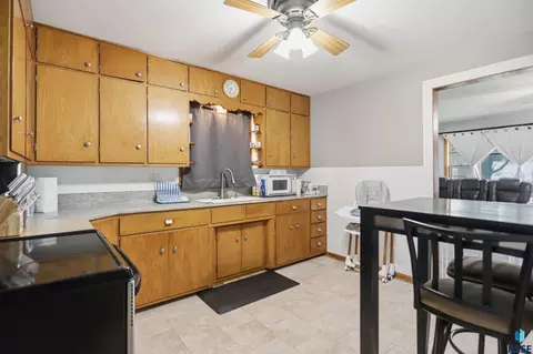 Kitchen - 417 S Poplar St, Freeman, SD 57029 photo 1 of 2