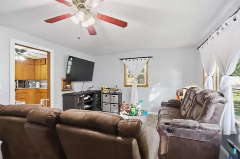 Living - 417 S Poplar St, Freeman, SD 57029 photo 2 of 2