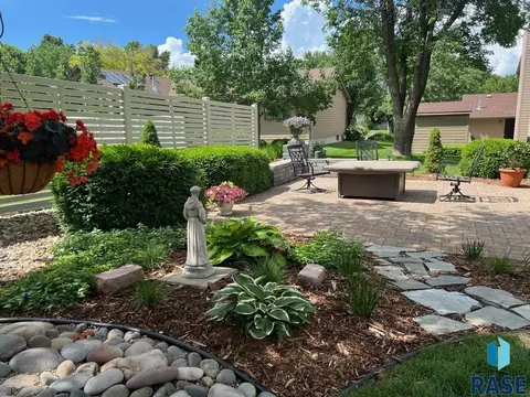 Exterior - 2900 E 52nd St, Sioux Falls, SD 57103 photo 11 of 11