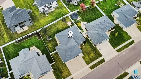 View/Area - 8204 E Roughlock St, Sioux Falls, SD 57110 photo 14 of 15