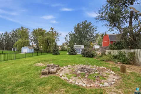 Exterior - 445 N Jenny Ave, Tea, SD 57064 photo 6 of 10