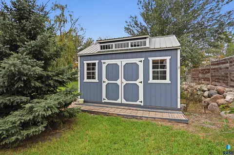 Exterior - 445 N Jenny Ave, Tea, SD 57064 photo 7 of 10