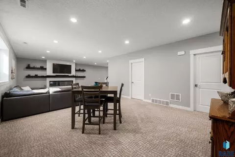 Other - 6501 E 33rd St, Sioux Falls, SD 57110 photo 22 of 26