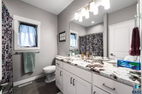 Bath - 6501 E 33rd St, Sioux Falls, SD 57110 photo 1 of 7