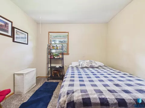 Bedroom - 1205 E 30th St, Sioux Falls, SD 57105 photo 6 of 6