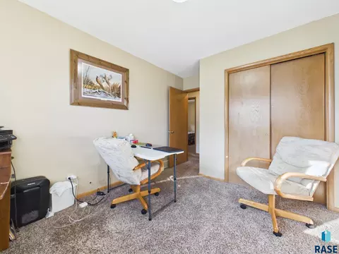 Other - 1205 E 30th St, Sioux Falls, SD 57105 photo 3 of 9