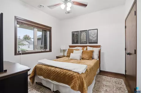 Bedroom - 5401 S Westwind Ave, Sioux Falls, SD 57108 photo 2 of 2