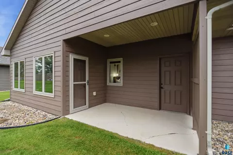 Exterior - 5401 S Westwind Ave, Sioux Falls, SD 57108 photo 1 of 3