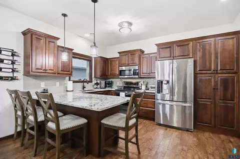 Kitchen - 5401 S Westwind Ave, Sioux Falls, SD 57108 photo 1 of 3