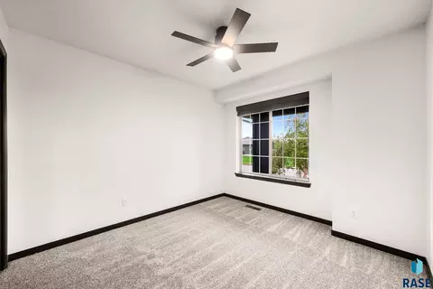 Bedroom - 2909 S Keyrell Dr, Sioux Falls, SD 57106 photo 1 of 8