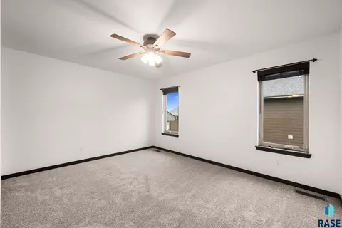 Bedroom - 2909 S Keyrell Dr, Sioux Falls, SD 57106 photo 2 of 8