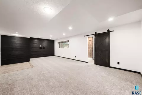 Other - 2909 S Keyrell Dr, Sioux Falls, SD 57106 photo 13 of 15