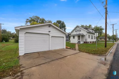Other - 425 S Bartlett St, Canton, SD 57013 photo 4 of 4