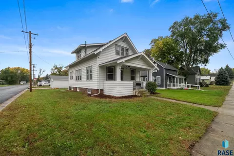 Other - 425 S Bartlett St, Canton, SD 57013 photo 3 of 4