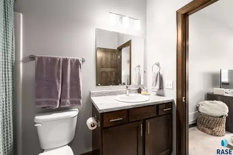 Bath - 7305 E Corinth St, Sioux Falls, SD 57110 photo 4 of 6