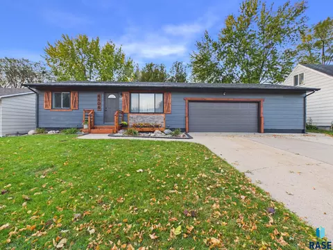 6505 W 52nd St, Sioux Falls, SD 57106