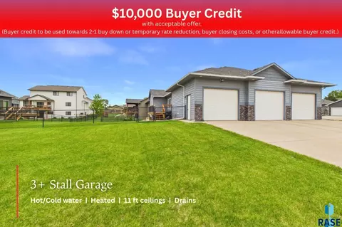 Exterior - 6909 S Shadow Cir, Sioux Falls, SD 57108 photo 2 of 6