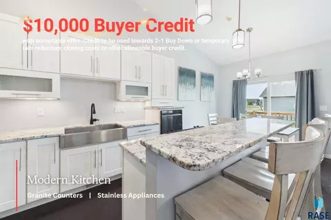 Kitchen - 6909 S Shadow Cir, Sioux Falls, SD 57108 photo 1 of 3