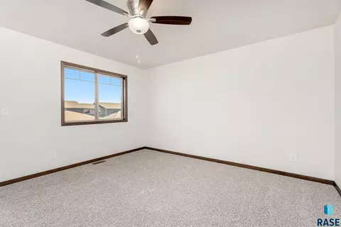 Bedroom - 6147 S Bison Pl, Sioux Falls, SD 57108 photo 2 of 7