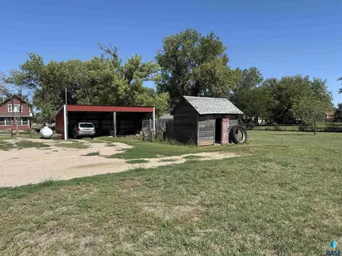 Exterior - 141 Elm St E, Monroe, SD 57047 photo 7 of 11