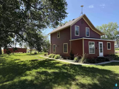Other - 141 Elm St E, Monroe, SD 57047 photo 3 of 8
