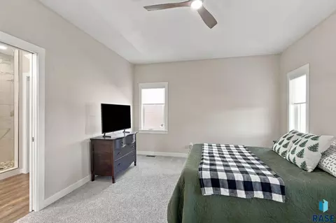 Bedroom - 8013 E Norway Pine Trl, Sioux Falls, SD 57110 photo 1 of 5