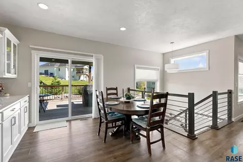 Dining - 8013 E Norway Pine Trl, Sioux Falls, SD 57110 photo 1 of 2