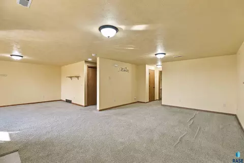 Living - 5224 E Pop Fly Pl, Sioux Falls, SD 57110 photo 4 of 4