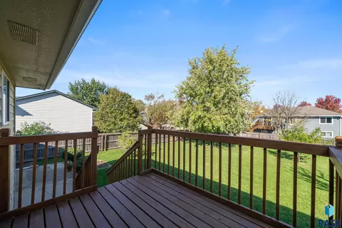 Exterior - Undisclosed, Sioux Falls, SD 57106 photo 4 of 9