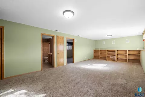 Other - Undisclosed, Sioux Falls, SD 57106 photo 6 of 13