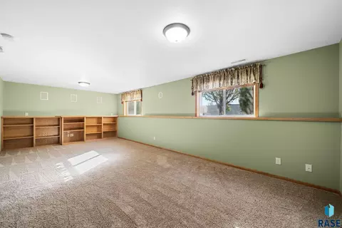 Other - Undisclosed, Sioux Falls, SD 57106 photo 7 of 13
