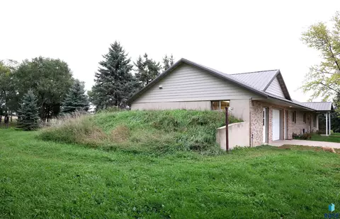 Exterior - 28265 463rd Ave, Davis, SD 57021 photo 13 of 16