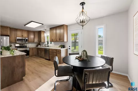 Dining - 421 W Charish St, Tea, SD 57064 photo 2 of 4